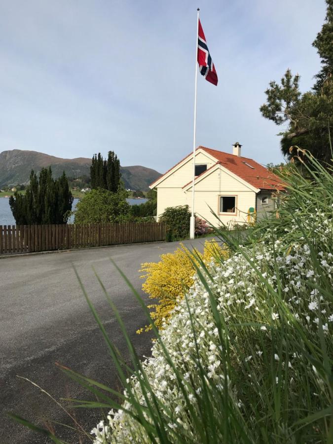 Skogstad Holiday Home Selje Екстер'єр фото